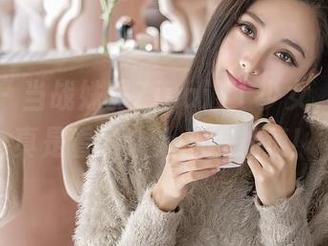 青豆客 – 当战姝羽Zina遇上少女，这套图真是看了让人心跳加速！