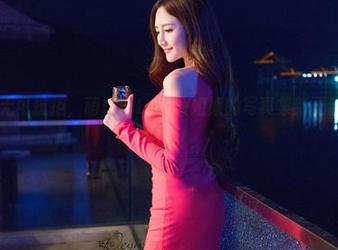 青豆客 – 无可抗拒，萌琪琪Lrene姐姐的写真集新更新，一定要围观！