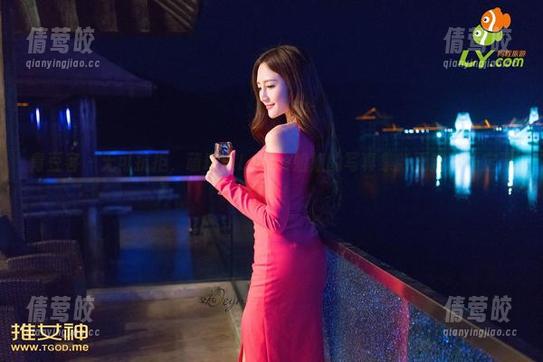 青豆客 - 无可抗拒，萌琪琪Lrene姐姐的写真集新更新，一定要围观！