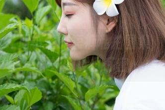 魅妍社 – 周小然的短裤私拍图集，带你窥探她的夏日私密