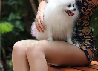 魔镜街拍 – 艾小青的超短裙肉丝作品，注意！福利狂潮正在来袭！