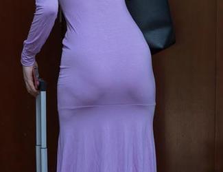 魔镜街拍图集精选：看这几位白色热裤美女，简直就是行走的魅力风景。