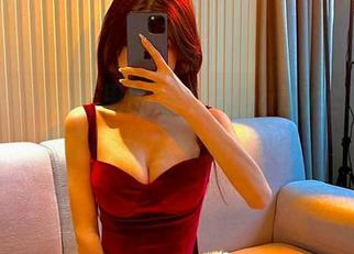 微密圈 – 浴缸里的黎允熙baby全套：像极了一场水中的梦游！